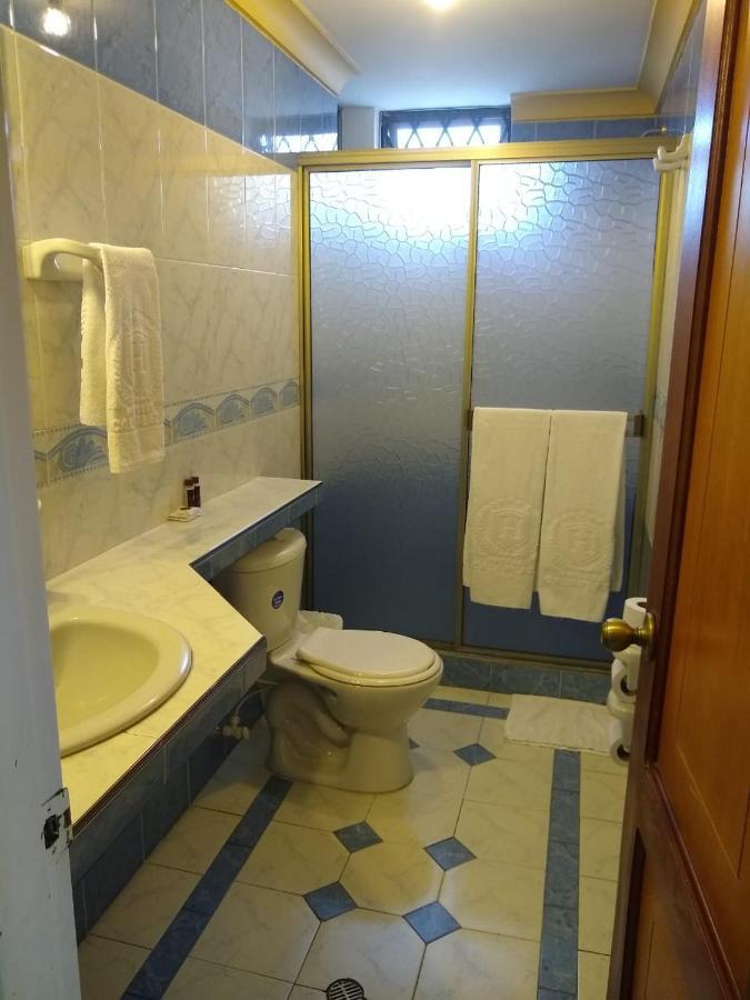 Hotel Cali Kültér fotó