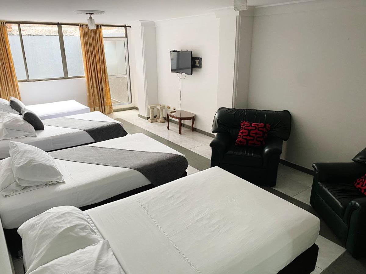 Hotel Cali Kültér fotó