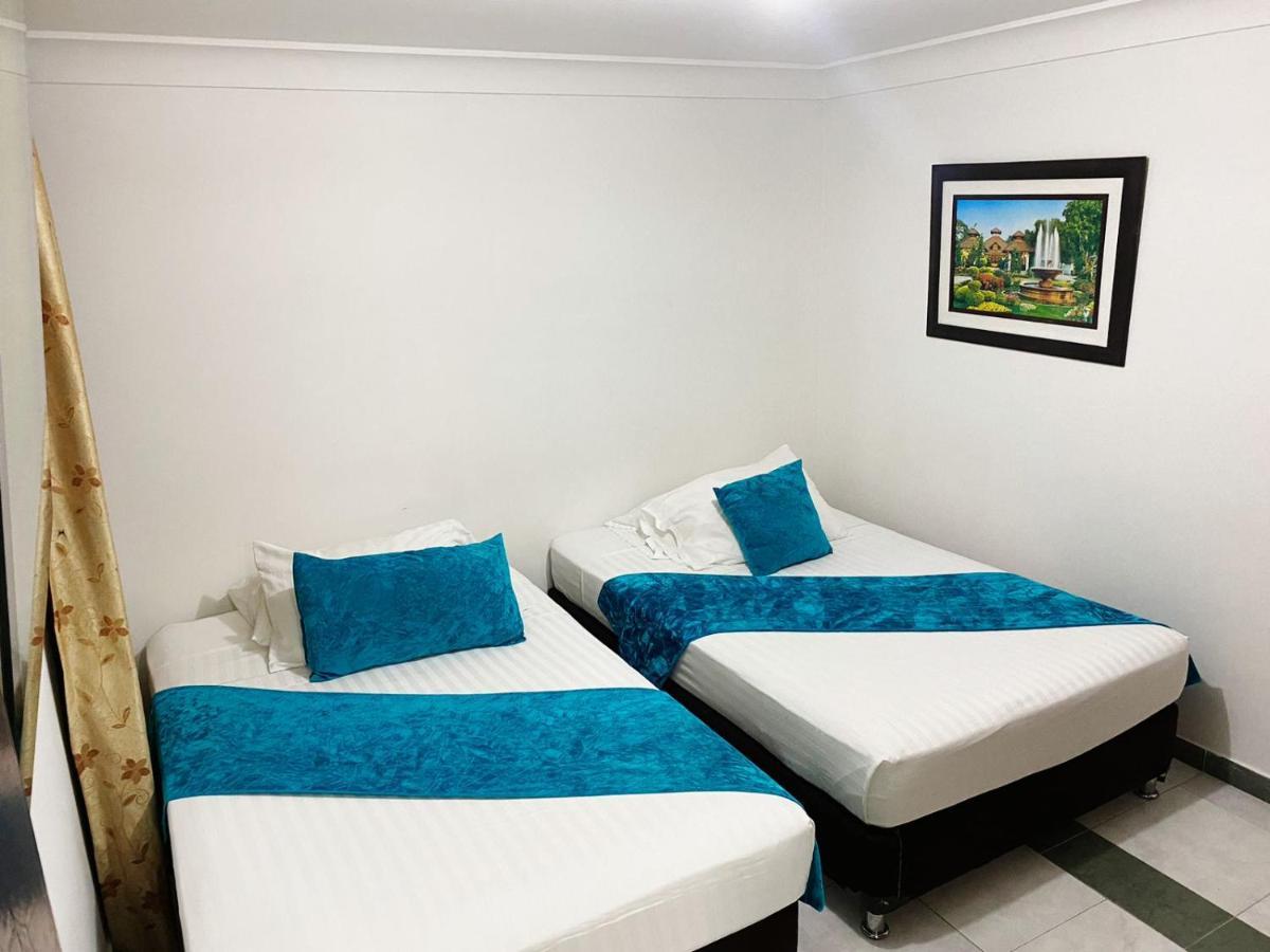 Hotel Cali Kültér fotó