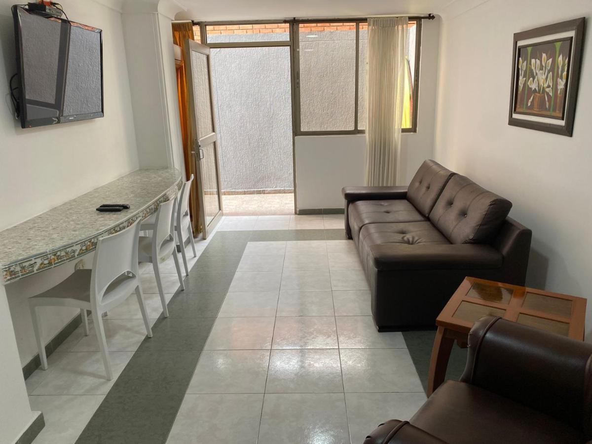 Hotel Cali Kültér fotó
