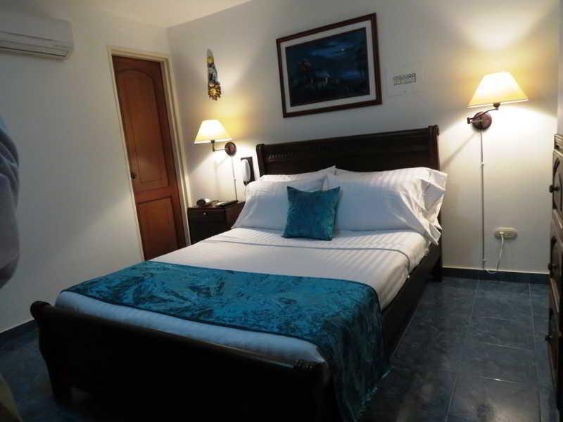 Hotel Cali Kültér fotó