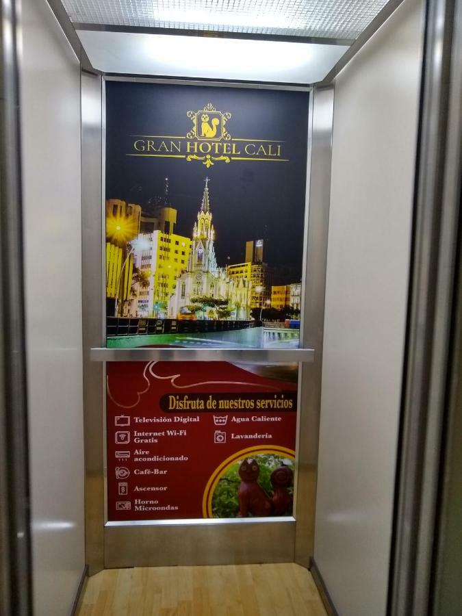 Hotel Cali Kültér fotó